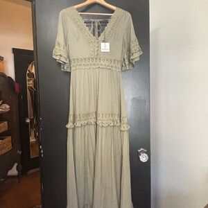Bluivy Sage Green Lace Maxi Dress